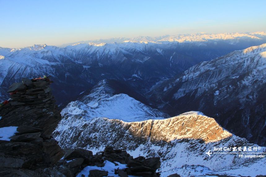 [中國] 日出登頂5025公尺·四川四姑娘山大峰雪地攀登2日遊記38_