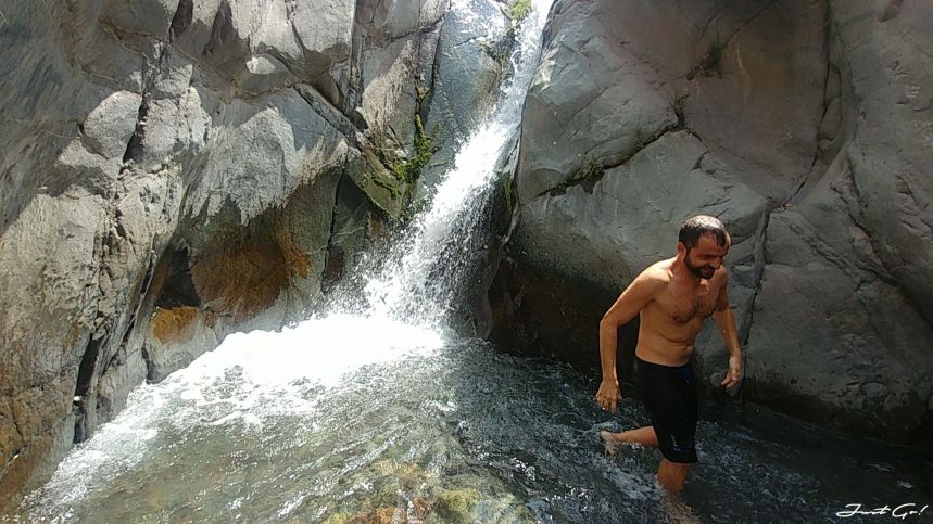 智利 - 聖地牙哥旅遊·自助探訪瀑布、俯瞰市景熱門登山健行路線09_