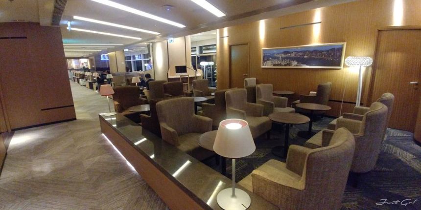 香港 - 環亞、遨堂、紫荊堂機場貴賓室休息睡覺、餐點服務比較03_