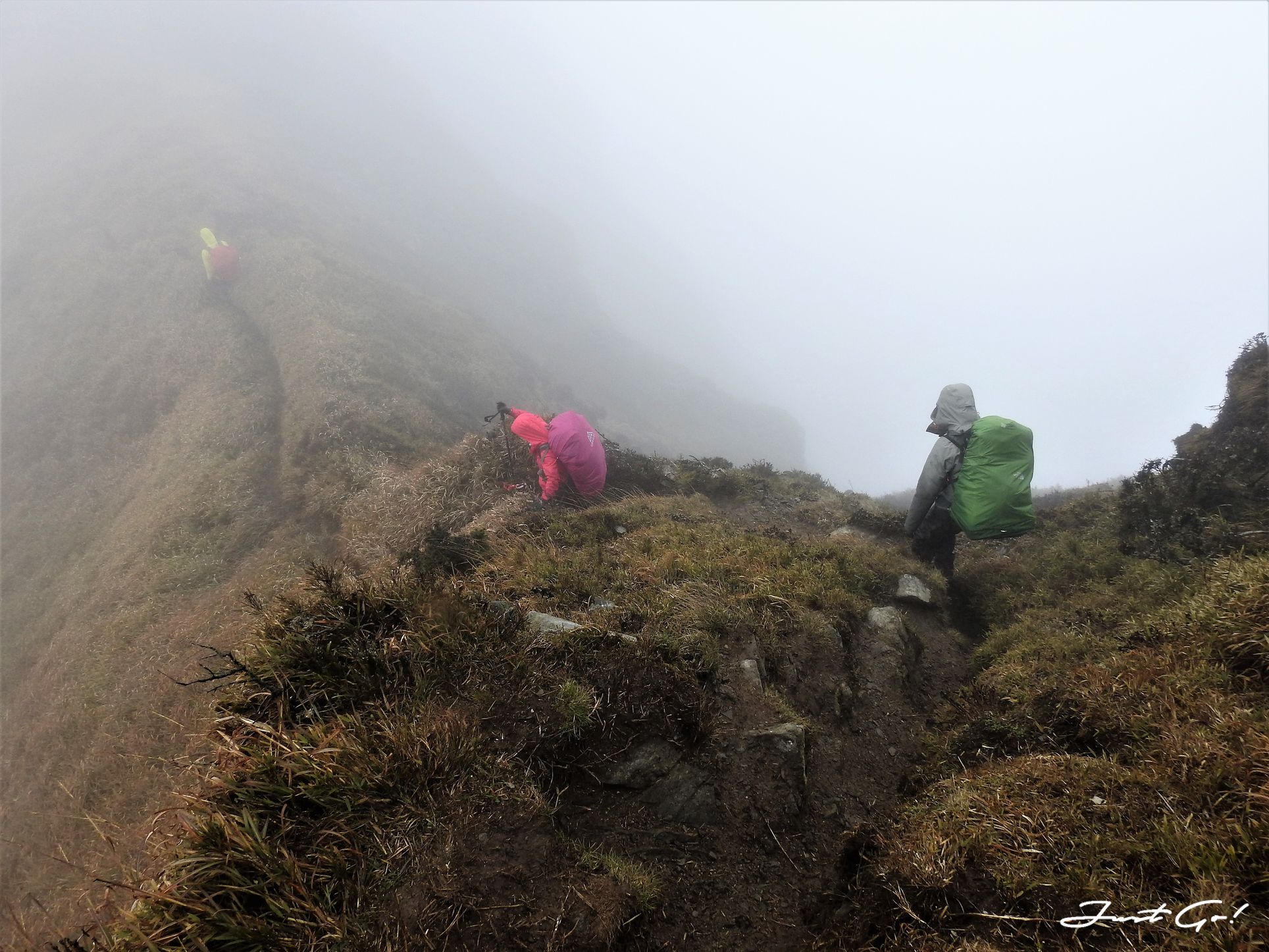 台灣 - 能高安東軍縱走自組隊-5日行程遊記、gpx路線、申請、水源24