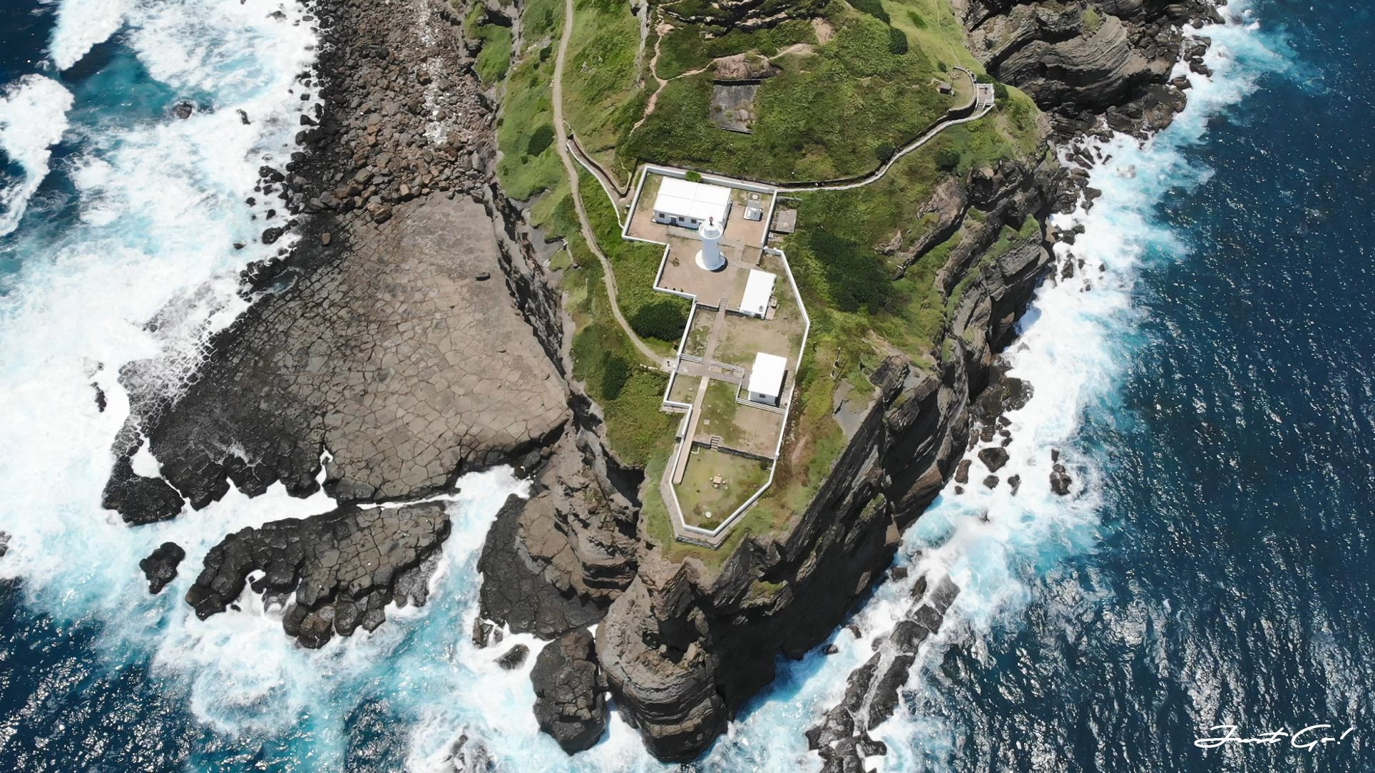 新北瑞芳·東北角必去景點- 鼻頭角步道欄杆外的秘境-交通、路線GPX27